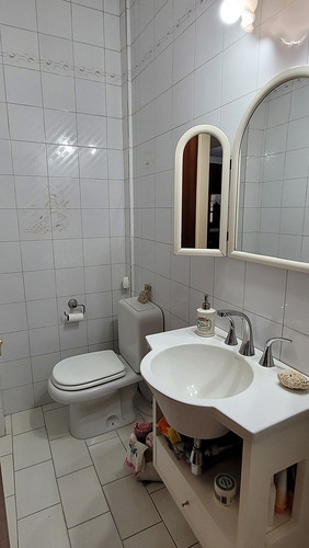 San Miguel - Exclusiva Propiedad - Con Consultorio, Oficina O Departamento Independiente Con Baño