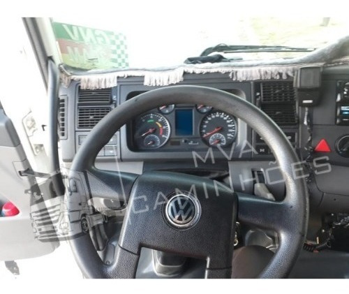 Caminhão Volkswagen Tractor 25-420 - 6x2 T