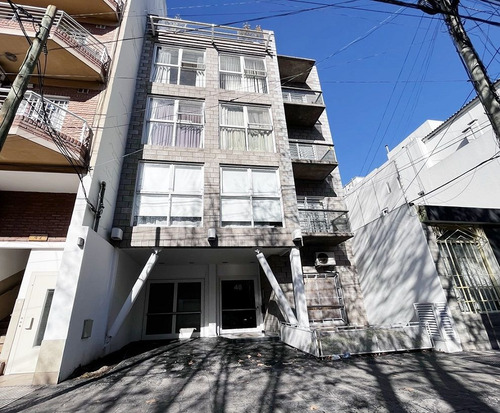 Imagen 1 de 22 de Departamento En Venta En Ramos Mejia Centro