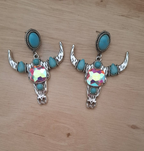 Aretes Vaqueros Cabeza De Toro Diamantados Bohemios