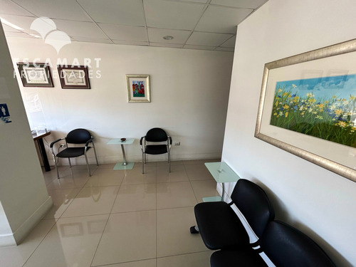Box Dental En Calle Bueras Esquina Mujica, Rancagua
