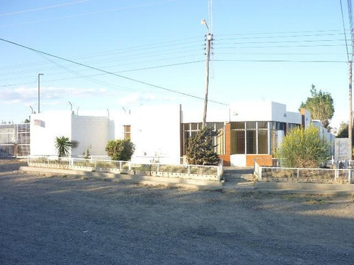 Imagen 6 de 30 de Edificio Comercial - Barrio Industrial