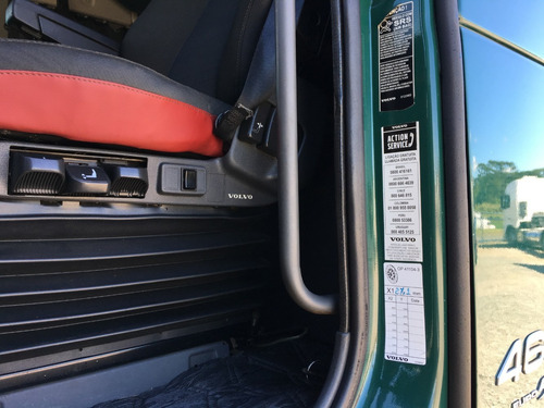 Oportunidade!!! Volvo Fh 460 Globetrotter I-shift 6x4 2013