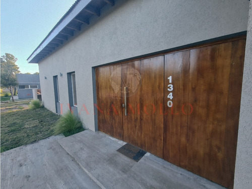 Casa En Venta En Pinamar - Icaro 1340