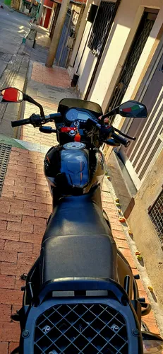 Pulsar 180 Gt