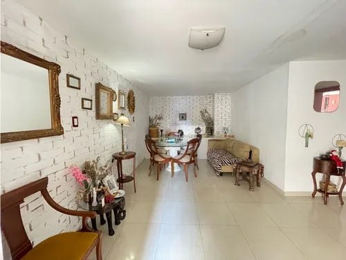 Se Vende Casa Urb. Los Chorros