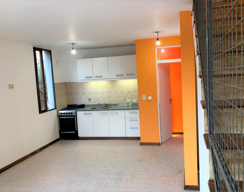 Imagen 6 de 30 de Venta Ph Triplex 3 Amb/terraza Y Coch/ Saavedra