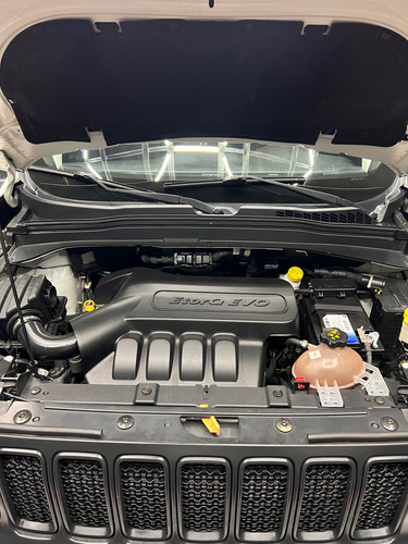 Jeep Renegade 1.8 Sport At