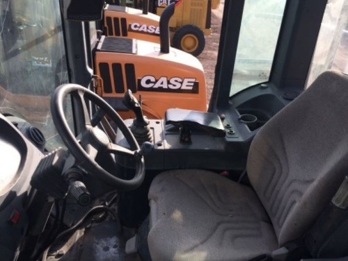 Imagen 9 de 14 de 23) Cargador Frontal / Trascavo Hyundai Hl780-9 2010 30 Ton