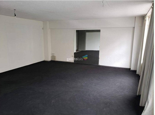 Venta Oficinas, 3 Ambientes, Piso 2, Acepta Banco!