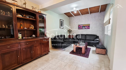 Imagen 9 de 23 de Townhouse Sector La Pedregosa