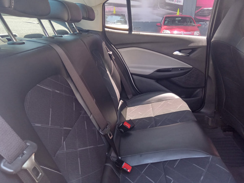 Chevrolet Onix plus 1.0 Turbo Premier Mt