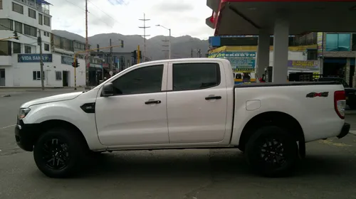 Ford Ranger 3.2 XL