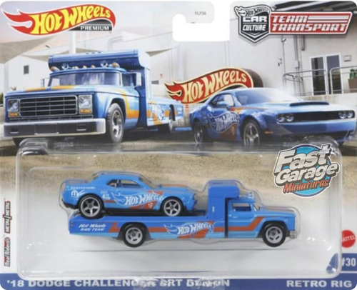 Dodge Challenger Retro Rig Team Transport Hot Wheels 1/64