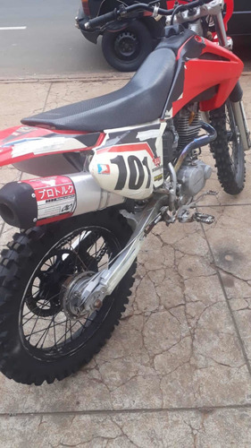 Imagem 3 de 7 de Honda Srf 230