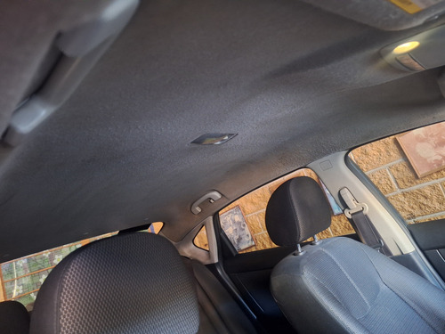 Nissan Sentra 1.8 Sense Mt