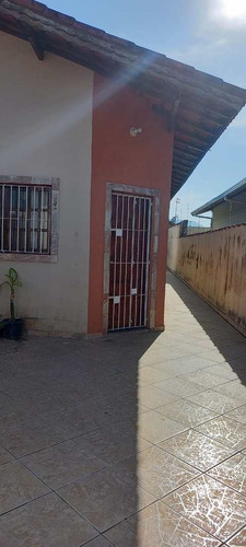 Casa Com 2 Dorms, Jardim Magalhães, Itanhaém - R$ 175 Mil, Cod: 3025 - V3025