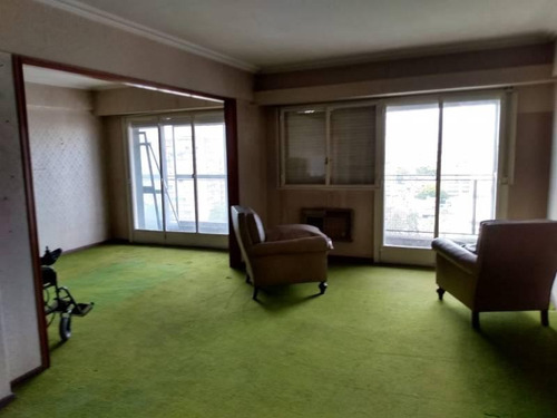 Imagen 2 de 12 de Se Vende Departamento De 3 Dormitorios Excelente Zona Centro