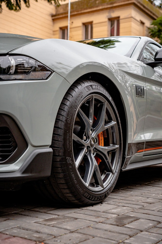 Ford Mustang 5.0 Gt 421cv