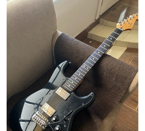 Fender Stratocaster Blacktop 