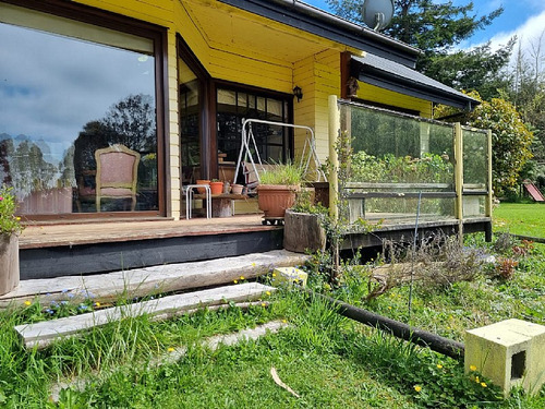 Casa Con Orilla De Playa En Punta Larga - Frutillar