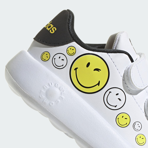 Tenis adidas Casual Smiley Advantage Niños Blanco Ih6257