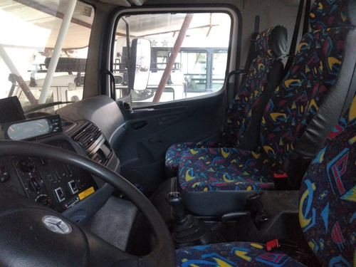 Imagen 4 de 12 de Mercedes Benz Atego 1725 4x4 Motorhome Full Full