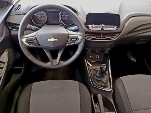 Imagen 23 de 24 de Chevrolet Onix Plus Ls 2023 1.2 0km Prisma Color Finan Gall6