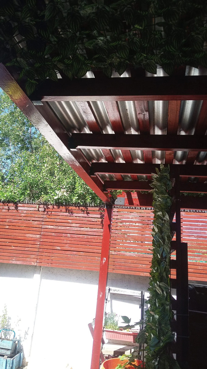 Foto real de Kit Pérgola Exterior 4 Soportes De Metal Para Madera