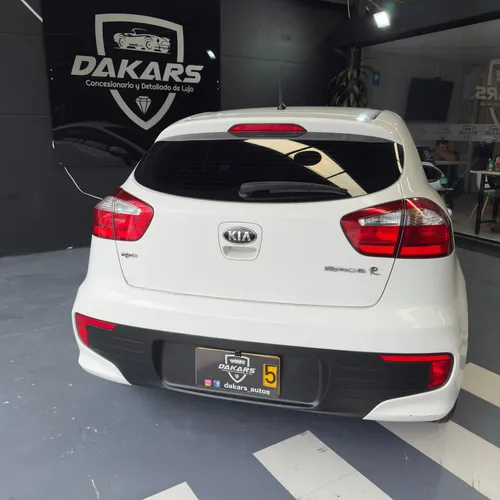 Kia Rio 1.2 4 p