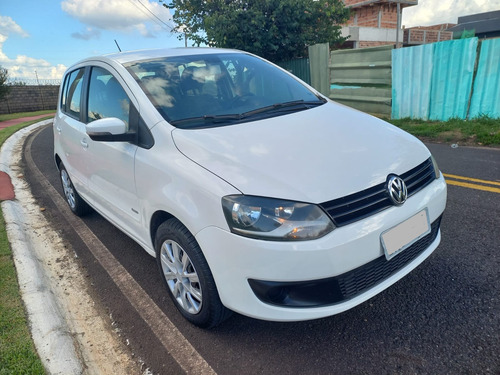 Volkswagen Fox 1.0 Trend Tec Total Flex 5p