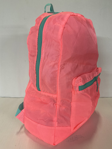 Mochila De Emergencia De Bolsillo Back Pack Cabe En La Palma