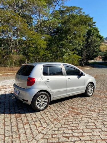 Imagem 2 de 9 de Volkswagen Fox 1.0 Mi 8v Flex 4p Manual