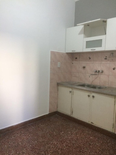 Imagen 10 de 15 de Departamento Tipo Casa En Alquiler En Banfield Oeste