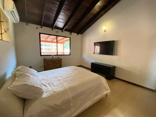 Imagen 16 de 24 de Apartamentos En Venta Colinas De La Tahona 22-13105