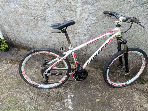 Mônaco Pegasus