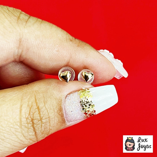 Imagen 4 de 4 de Aros Pegados Corazón 18k
