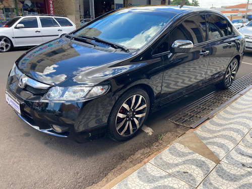 Honda Civic 1.8 Lxs Flex 4p