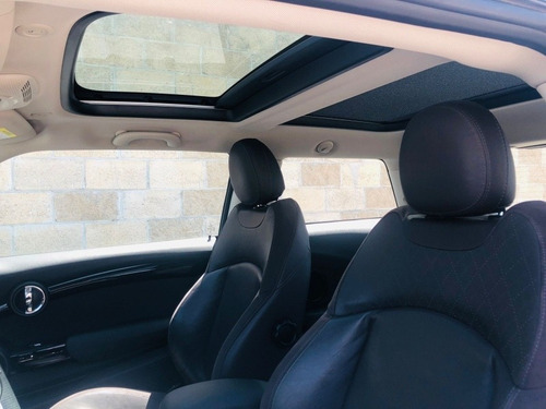 Imagen 10 de 15 de Mini Cooper S 2018 2.0 Chili At
