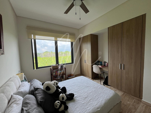 Departamento En Venta En Cancun, Arbolada