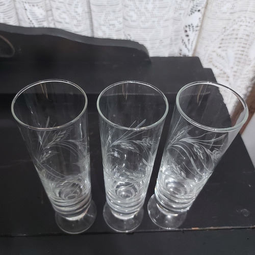 Imagem 6 de 8 de Taça Espumante Lapidado A Mão Jogo Com 3 Unidades