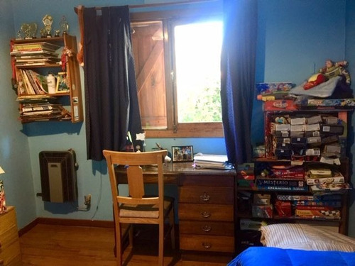 Imagen 16 de 17 de Casa De 3 Dormitorios En Barrio Melipal - Bariloche.