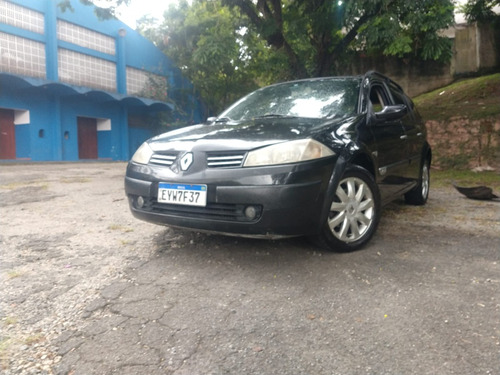 Renault MéGane Gratour 1.6 Dynamique Hi-flex 5p