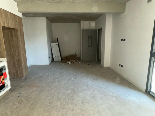 Venta Dpto 2 Amb Lateral - Entrega Abril 2025