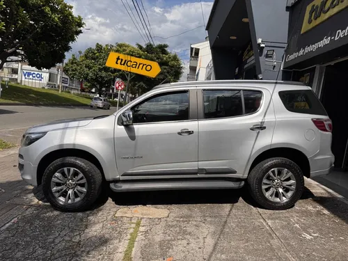 Chevrolet Trailblazer 2.8