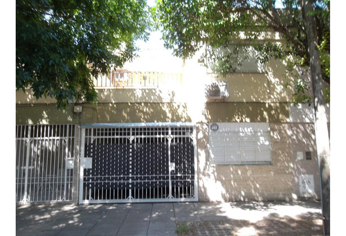 Venta Ph De Tres Amb. Zona Ballester