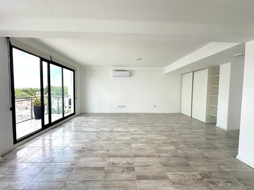 Monoambiente Tipo Loft Con Balcon Aterrazado A Estrenar