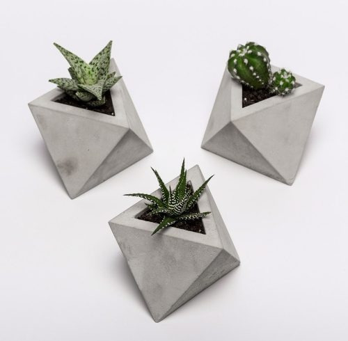 Imagen 4 de 7 de Macetas De Cemento Concreto Geometricas Triang. Minimalista