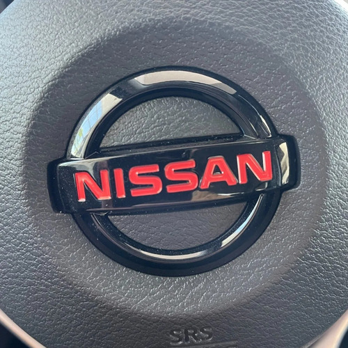Nissan Frontier PRO4X 4x4 AT