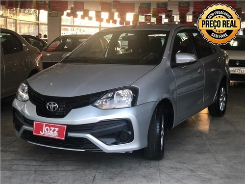 Toyota Etios 1.5 X Plus Sedan 16v Flex 4p Manual